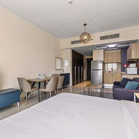 Unlock Metropolis Business Bay Apartment Dubai Exterior photo
